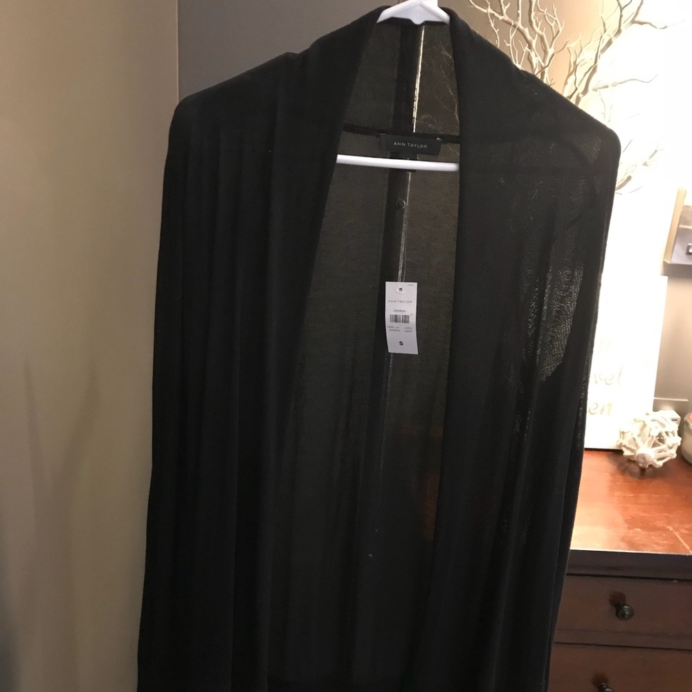 Ann Taylor very lightweight long cardigan, NWT